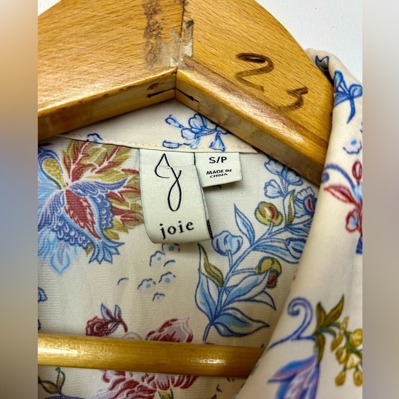 JOIE FLORAL SATIN BUTTON DOWN LIGHTWEIGHT SHORT SLEEVE BLOUSE TOP SIZE S/P - Picture 6 of 9